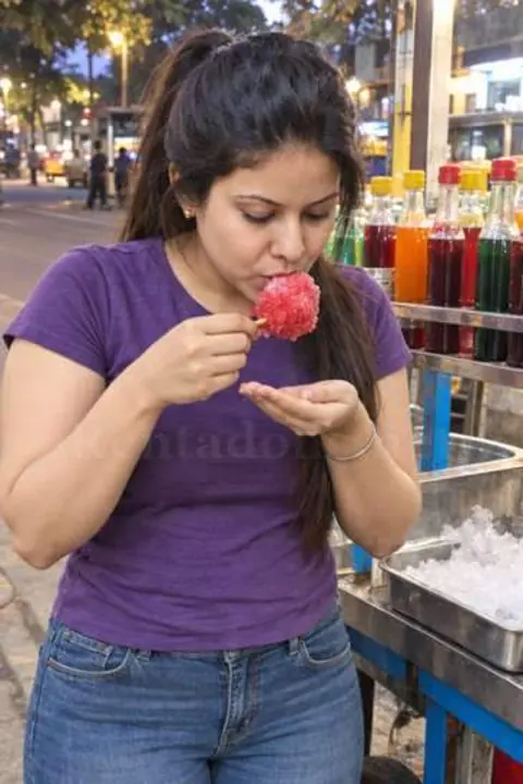 Nandhini, Bangalore escort who speaks Kannada
