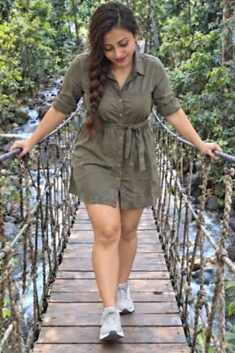 Siya, Bangalore escort at Rentadolls.net